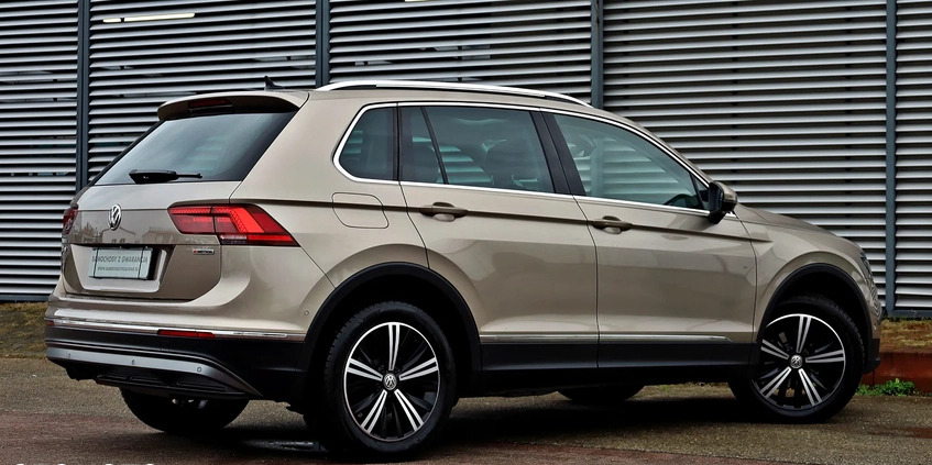 Volkswagen Tiguan cena 129900 przebieg: 54000, rok produkcji 2019 z Czarne małe 781